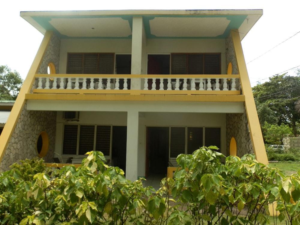 The Golden Sunset Hotel Negril Exterior photo